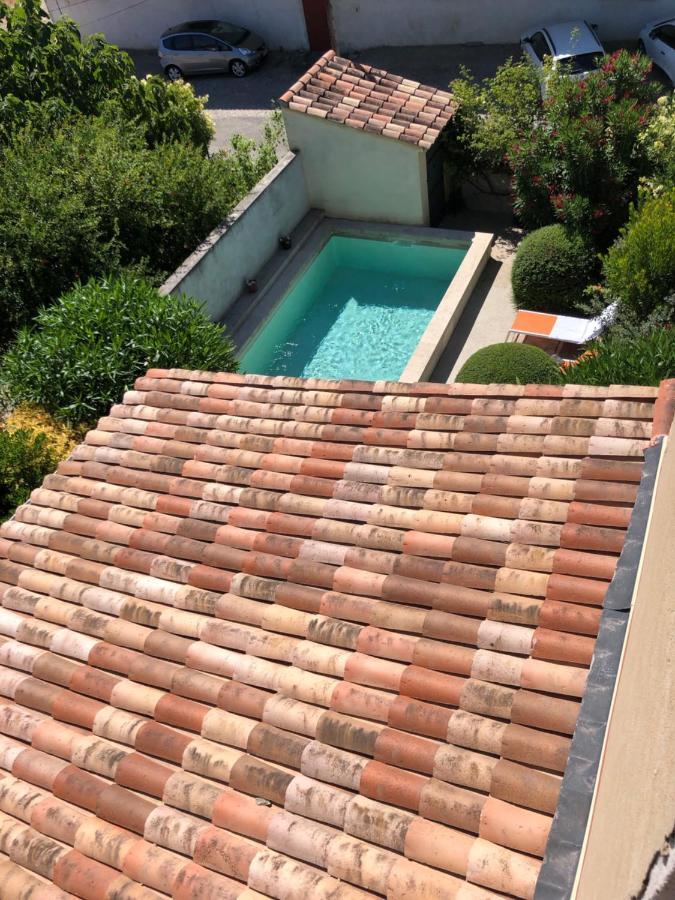 B&B - Le Vieux Figuier Vacqueyras Bagian luar foto